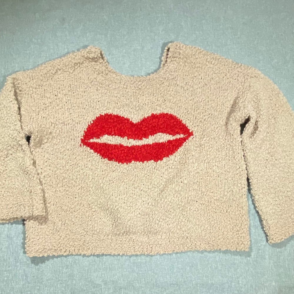 POL Kiss Me Down Sweater